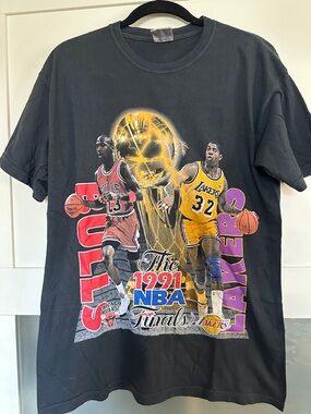 Comfort Colors Black 1991 NBA Finals Graphic Tee - Bulls vs Lakers
